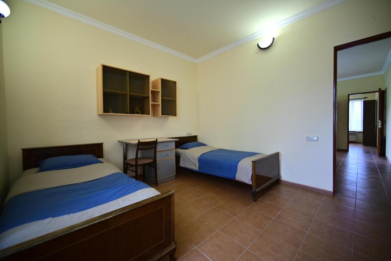 Sevan Tarsus Guesthouse Tsovazard Exterior foto